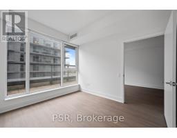 710 - 195 Deerfield Road, Newmarket, ON L3Y0G4 Photo 8