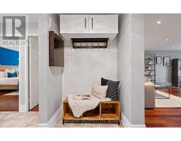 202 - 21 Elizabeth Street S, Richmond Hill, ON L4C3V5 Photo 9