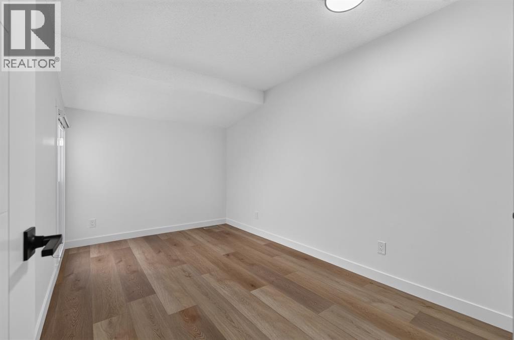 287 Pensville Close SE — photo 18