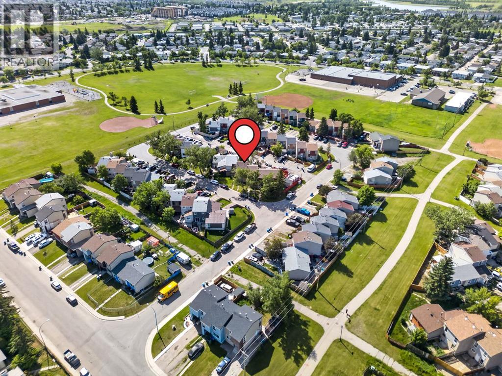 287 Pensville Close SE - photo 2