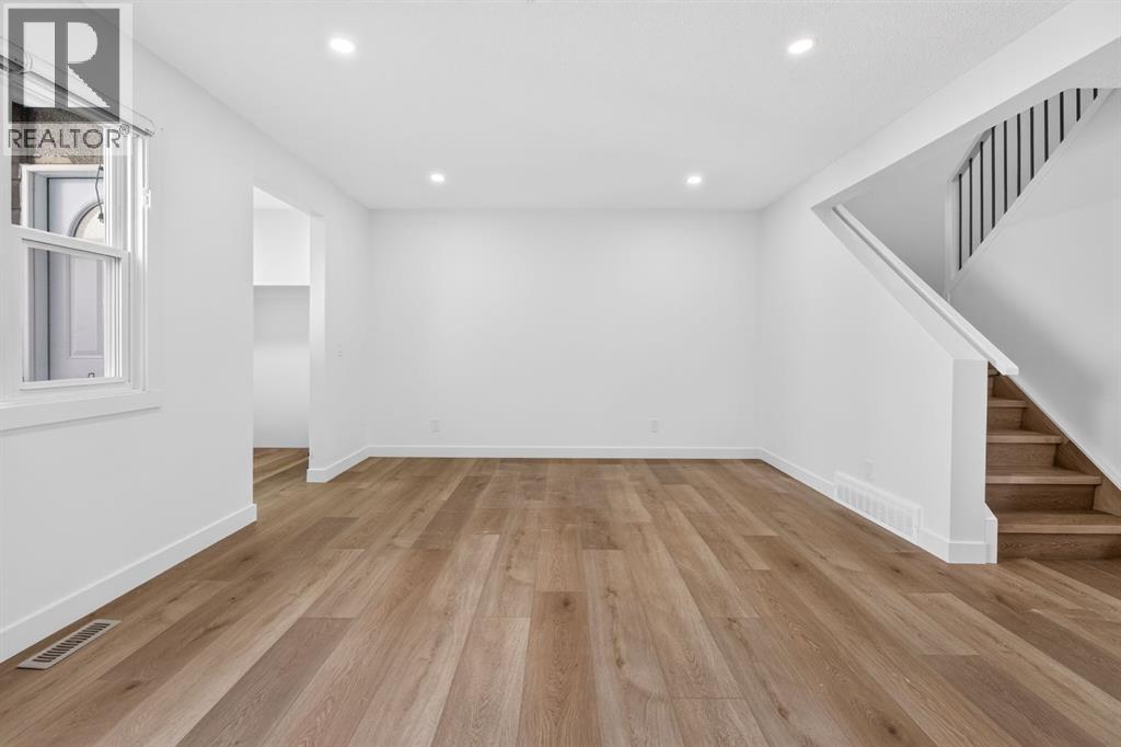 287 Pensville Close SE - photo 5