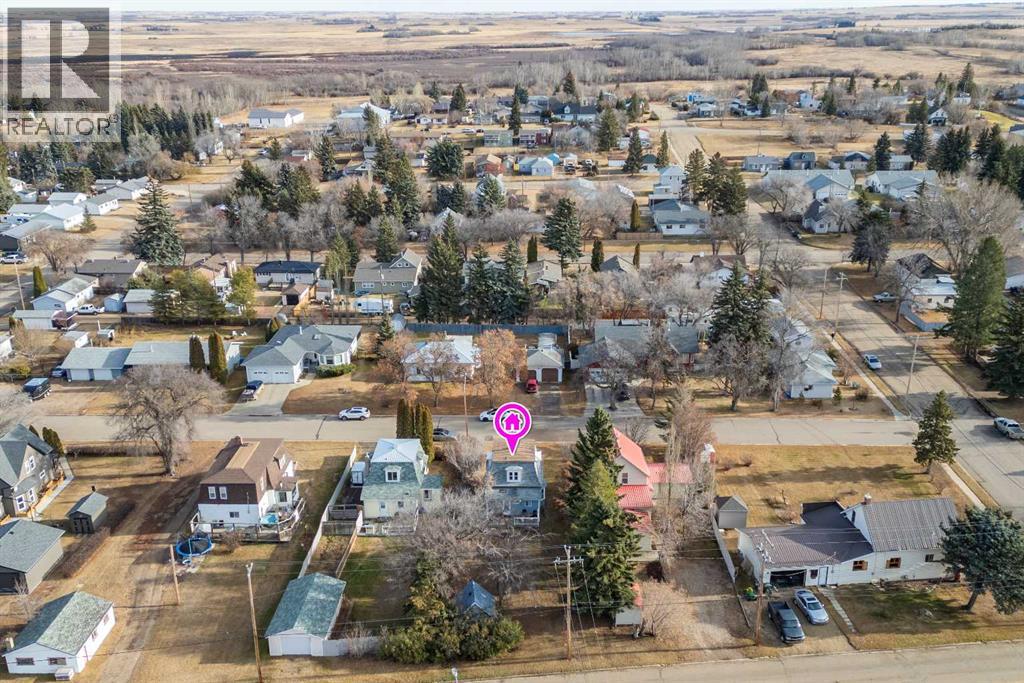5013 49 A Street - 29