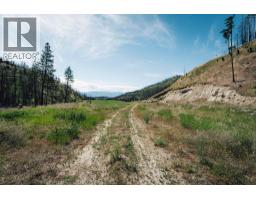 495 Bear Creek Road, West Kelowna, BC V1Y8B2 Photo 6