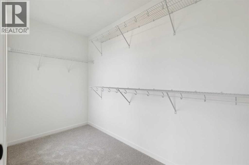 110 Walgrove Bay SE - 40