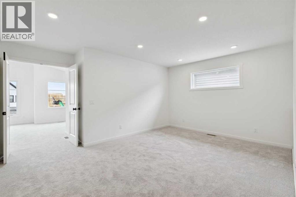 110 Walgrove Bay SE - 30