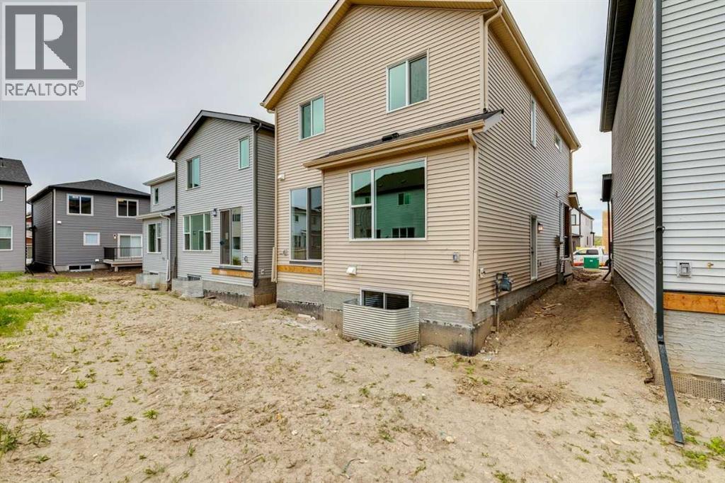 110 Walgrove Bay SE - 45