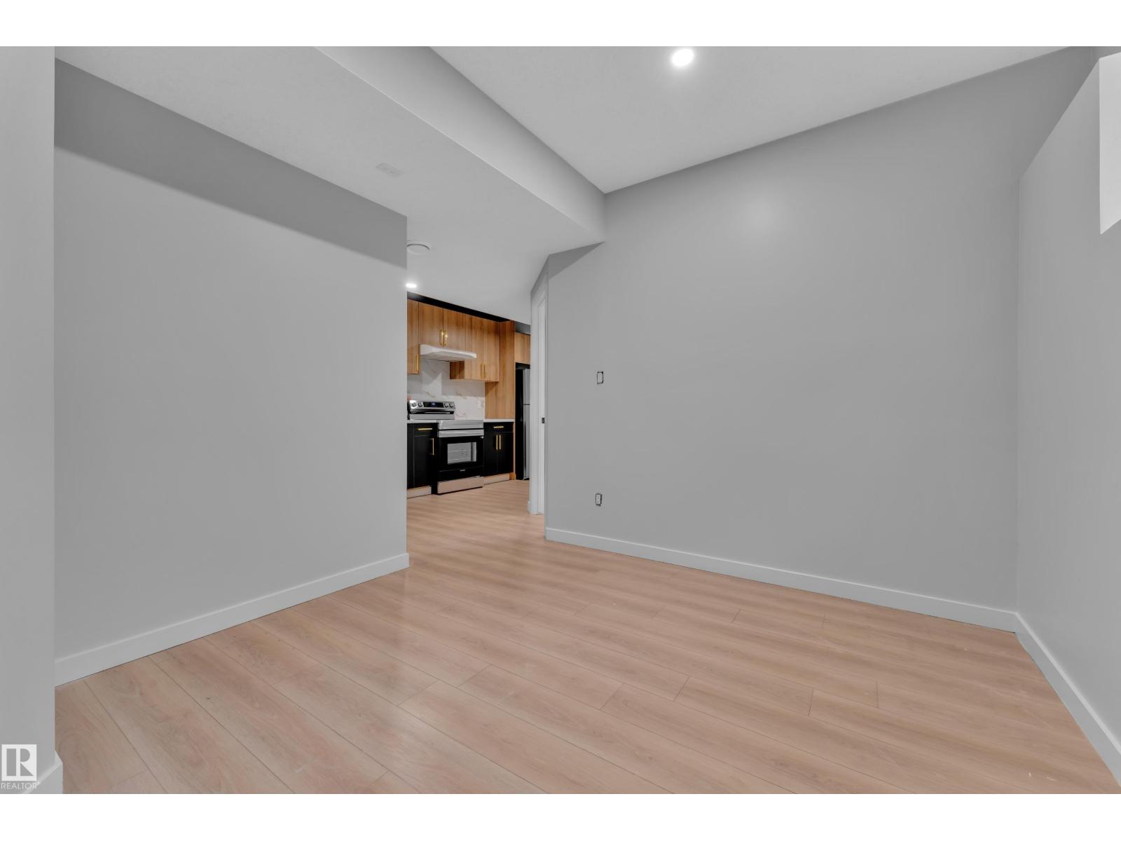 2268 CHOKECHERRY CL SW — photo 32