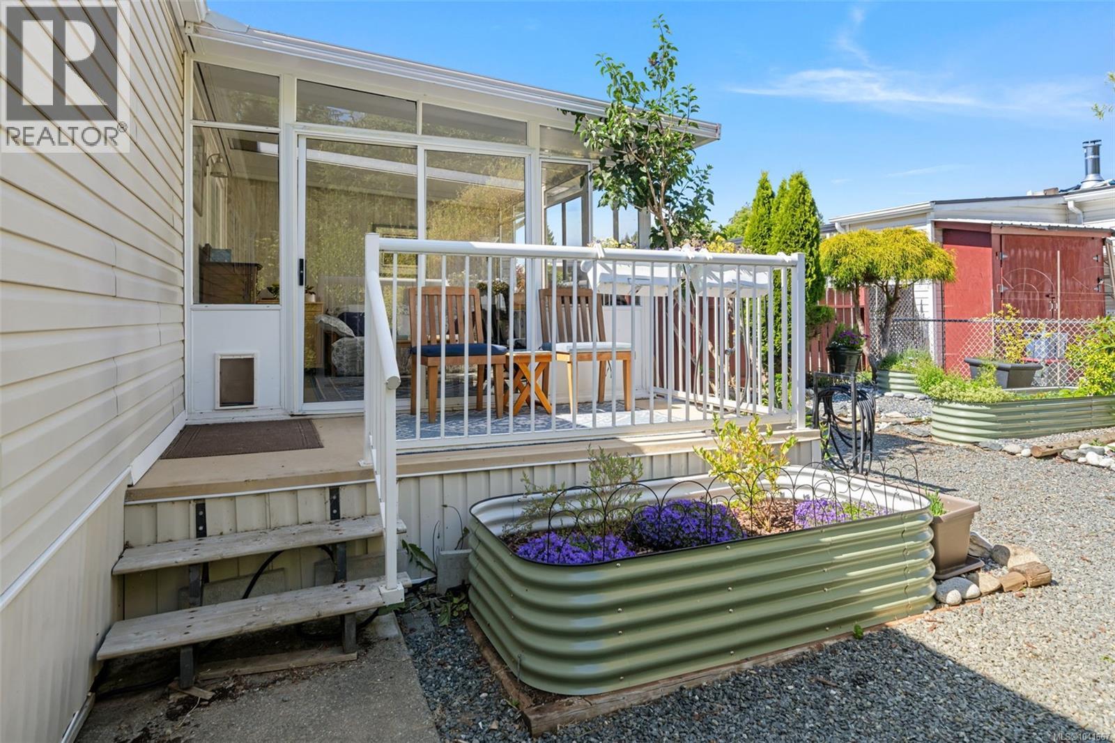#14 7109 West Coast Rd - 23