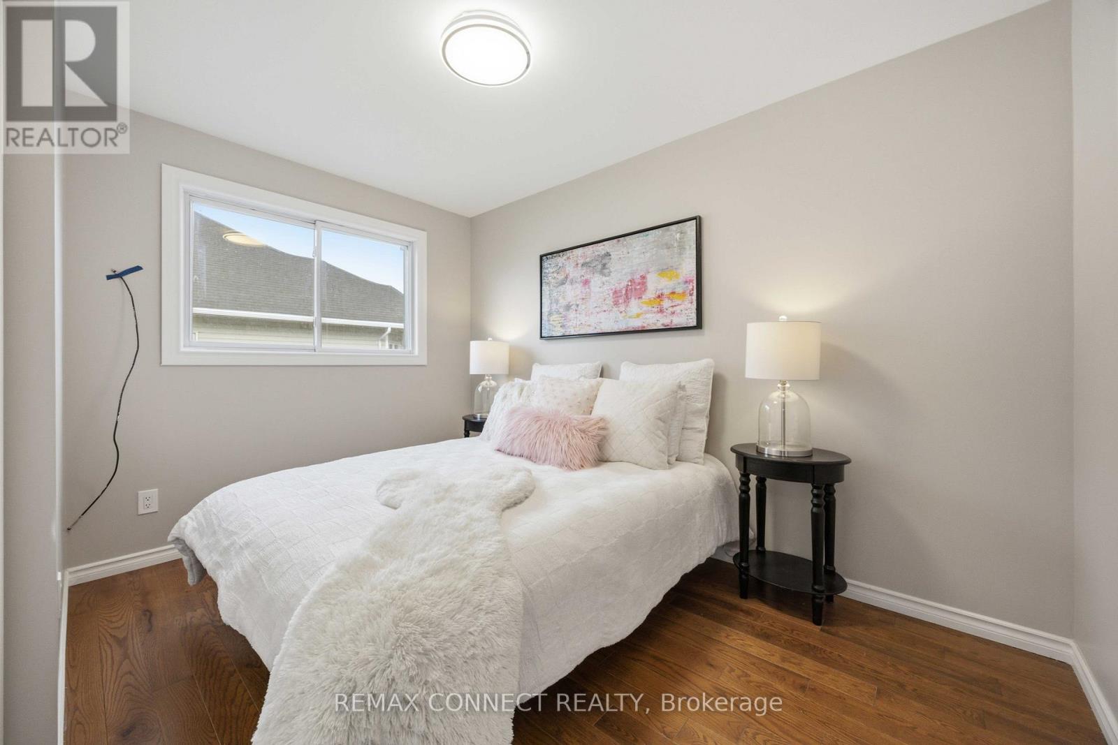 36 HELEN DRIVE - 23