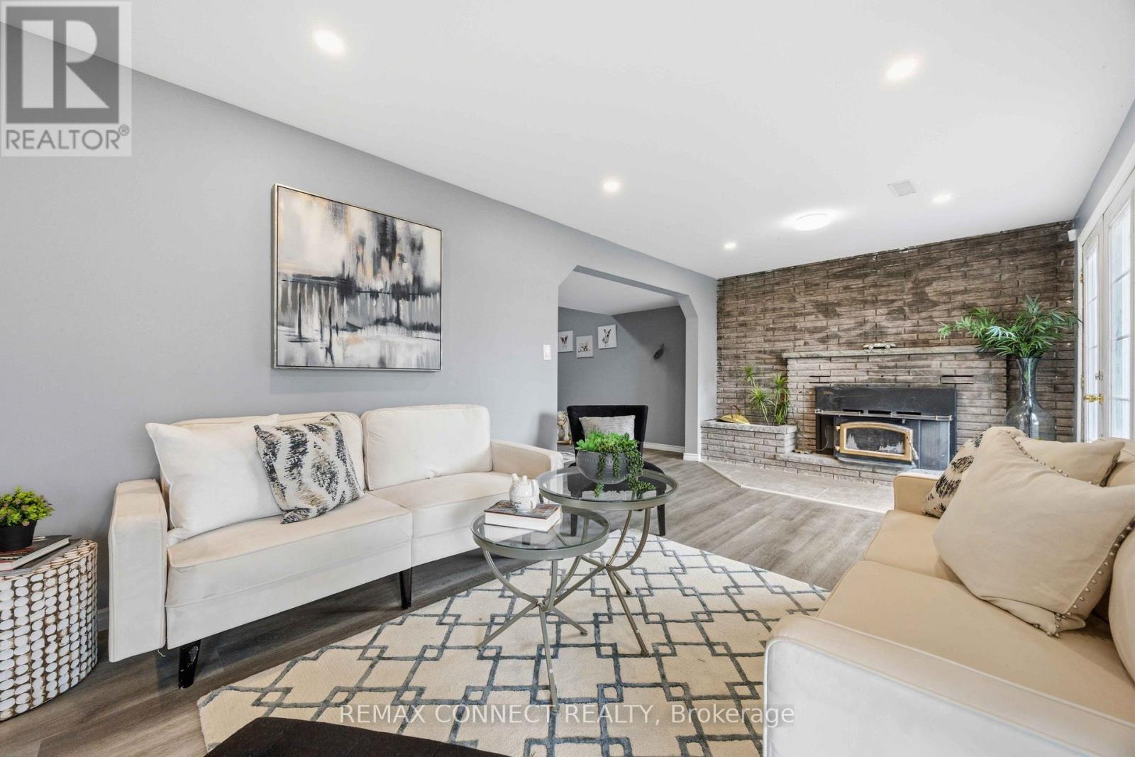 36 HELEN DRIVE - 38