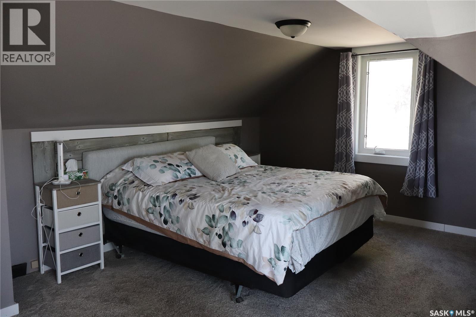 302 Columbus DRIVE — photo 25