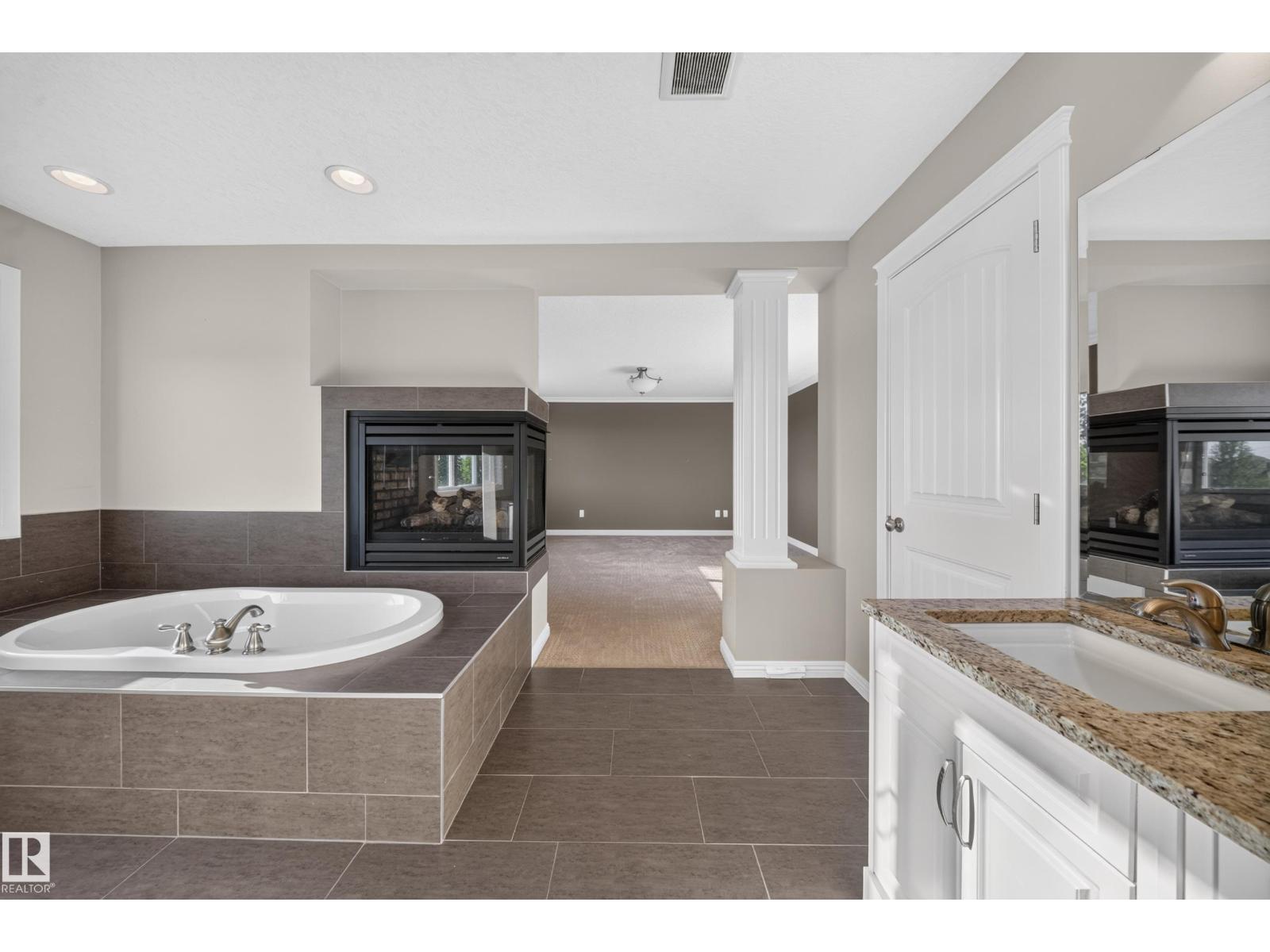 2273 WARRY LO SW - 74