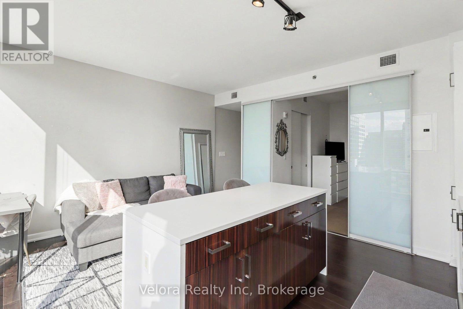 1 Bed, 1 Bath House for Rent in Ottawa – 1012 – 300 LISGAR STREET, Ottawa – MLS# X13495864 - Image 7