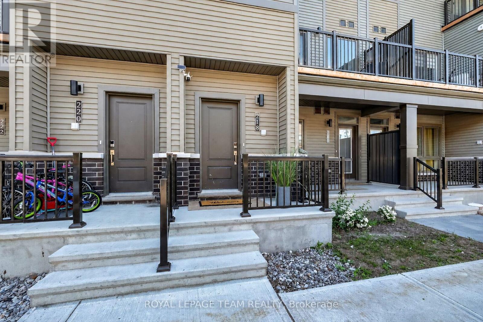 218 PARNIAN PRIVATE - 4