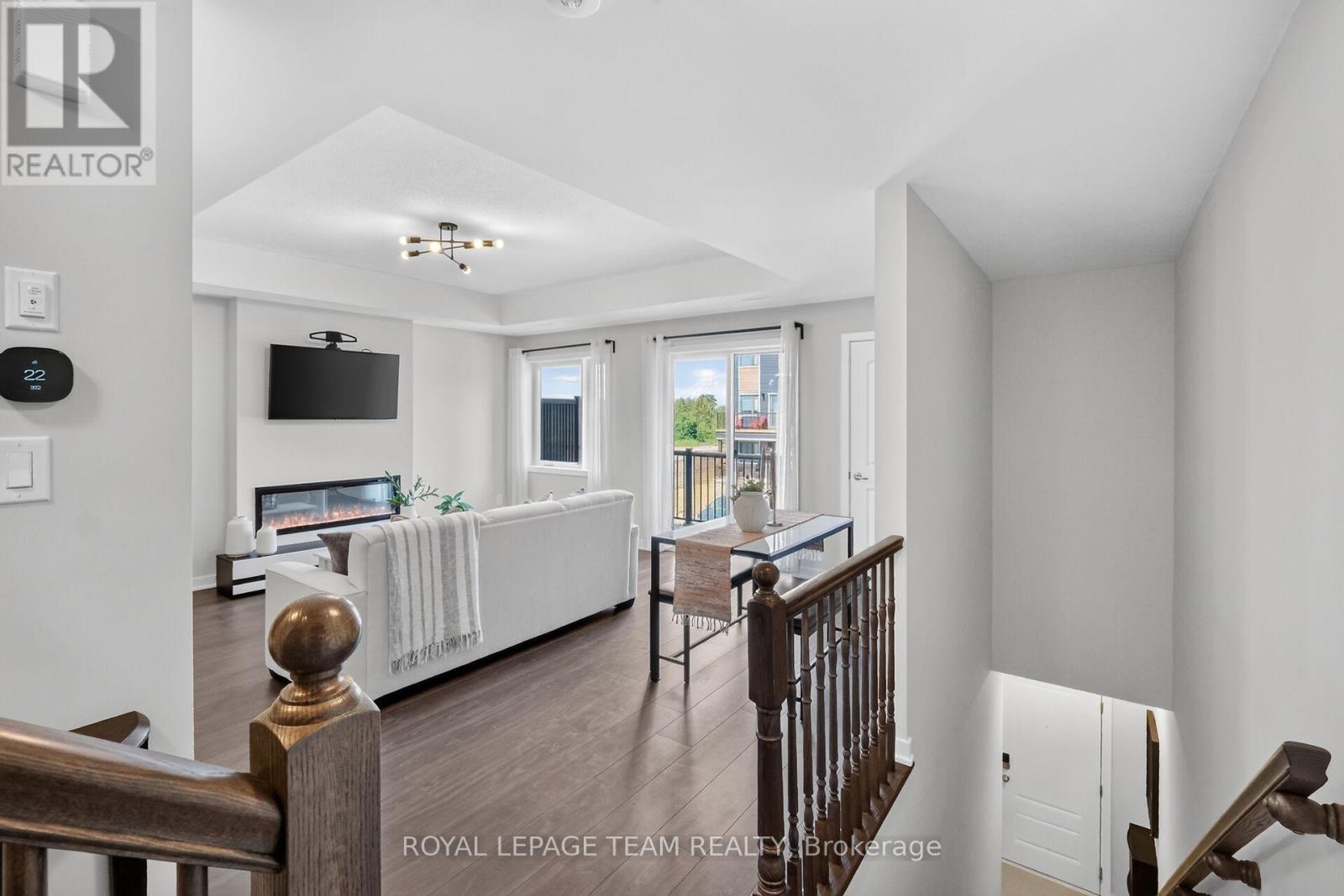 218 PARNIAN PRIVATE - 8