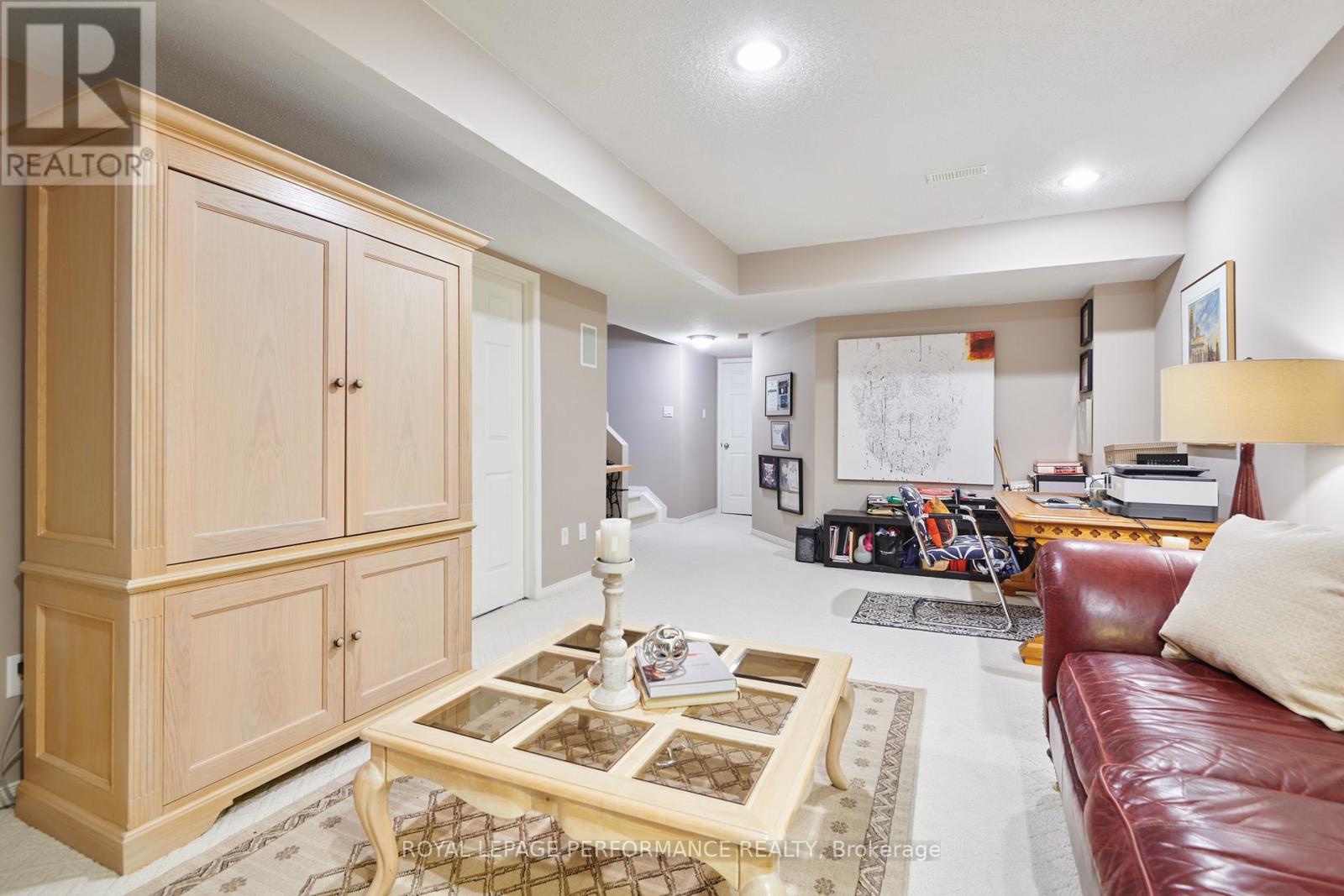 3 Bed, 3 Bath House for Sale in Ottawa – 2104 LISKA STREET, Ottawa – MLS# X13495908 - Image 30