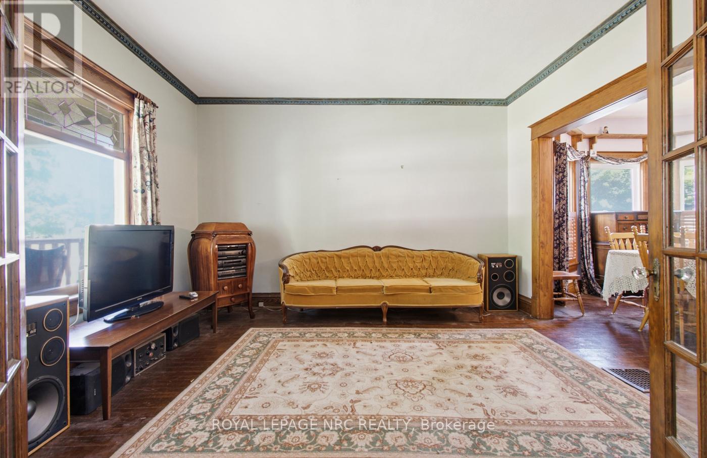 4719 EPWORTH CIRCLE - 11