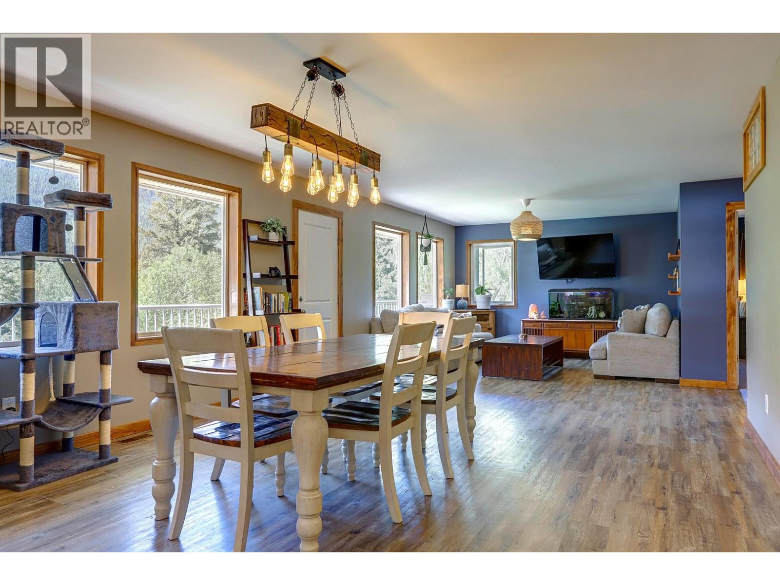4375 97 Highway - 11