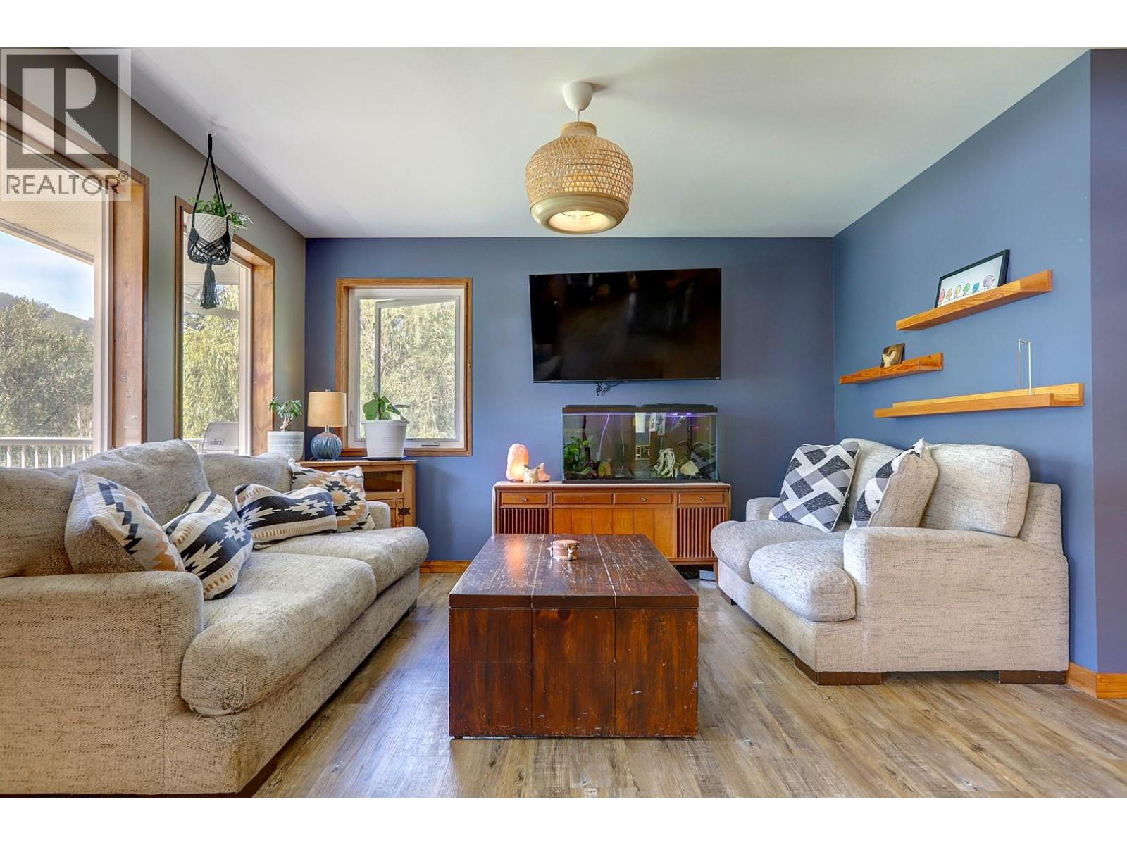 4375 97 Highway - 15