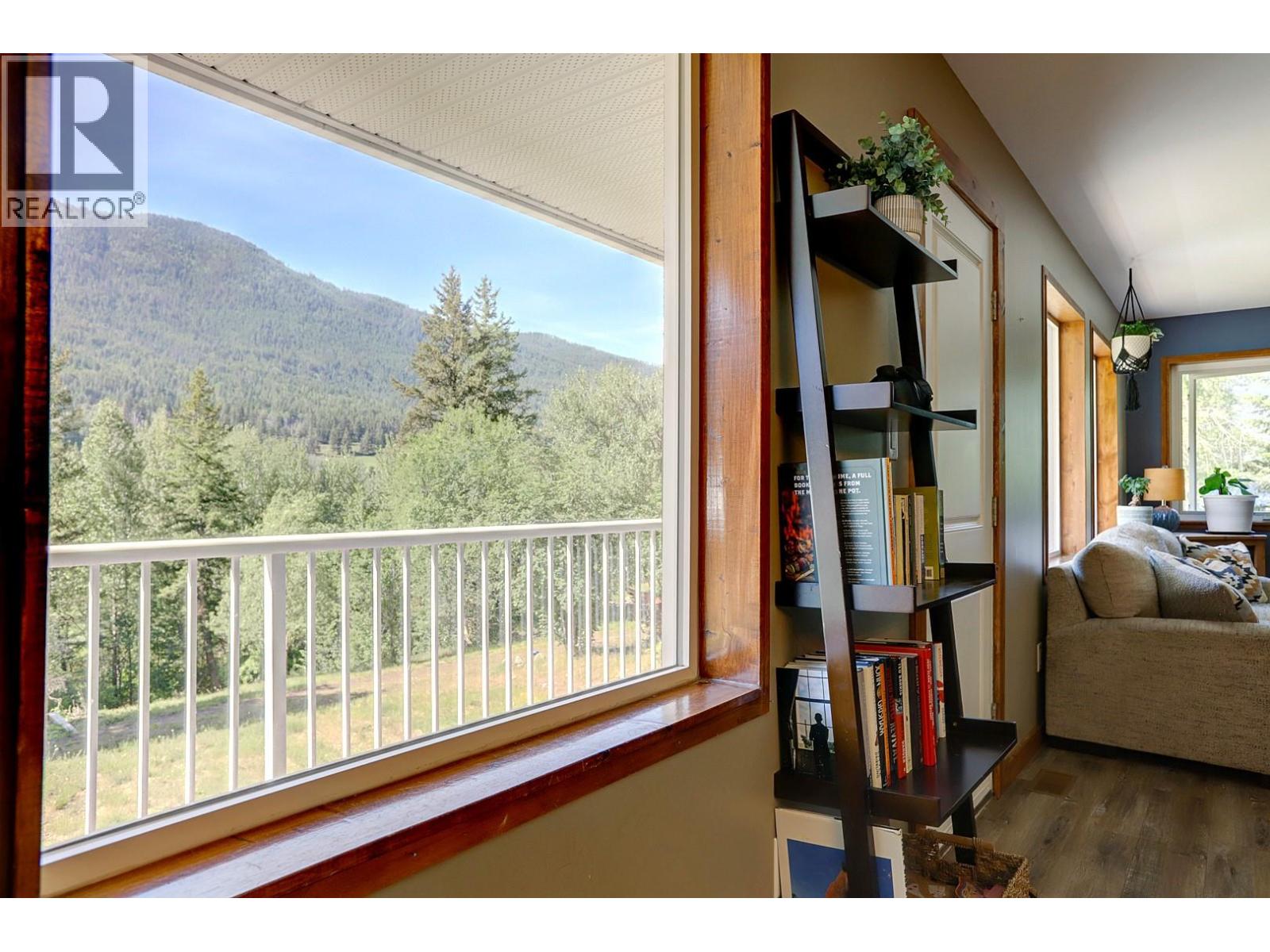 4375 97 Highway - 18