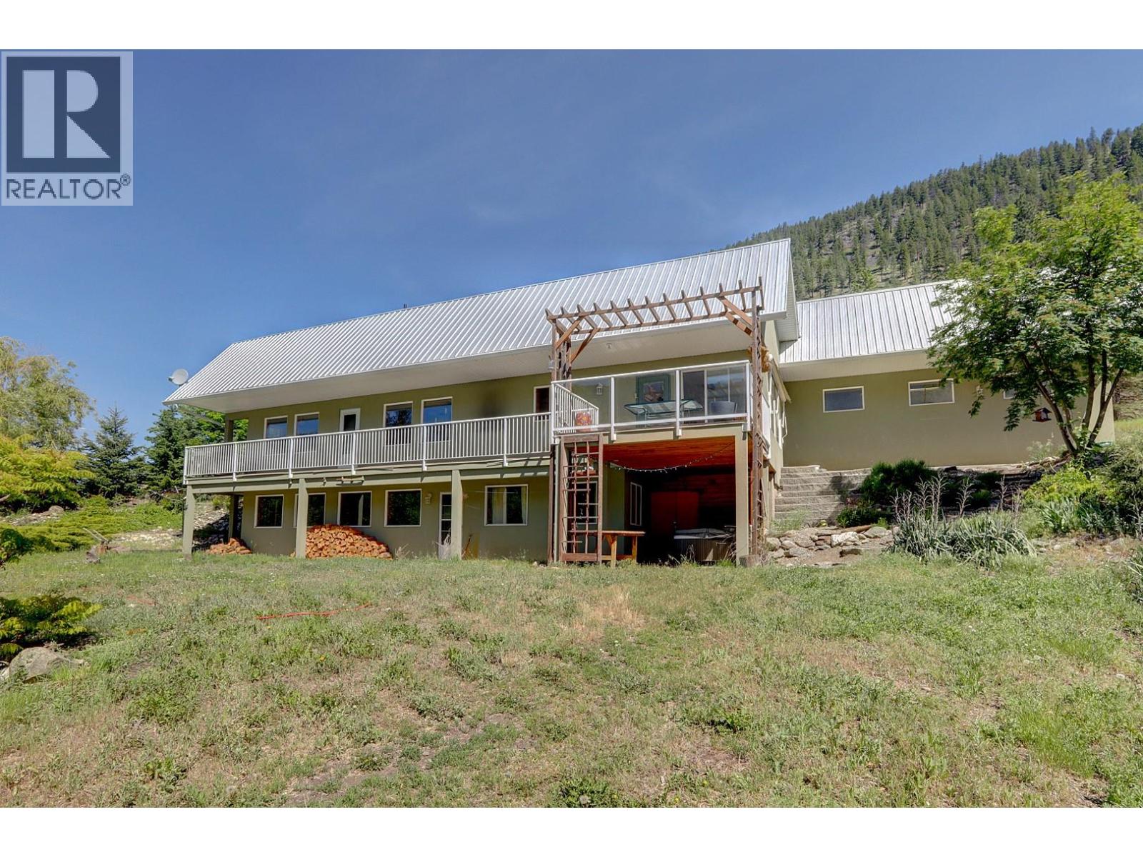 4375 97 Highway - 67