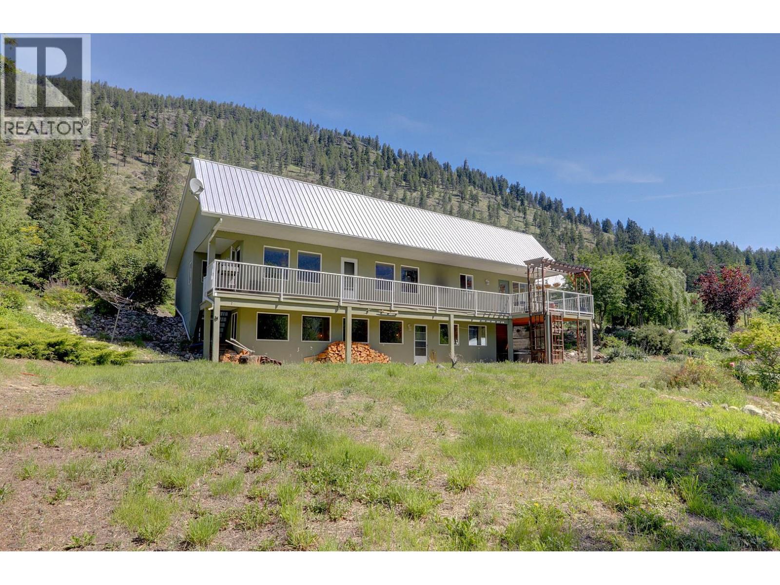 4375 97 Highway - 68