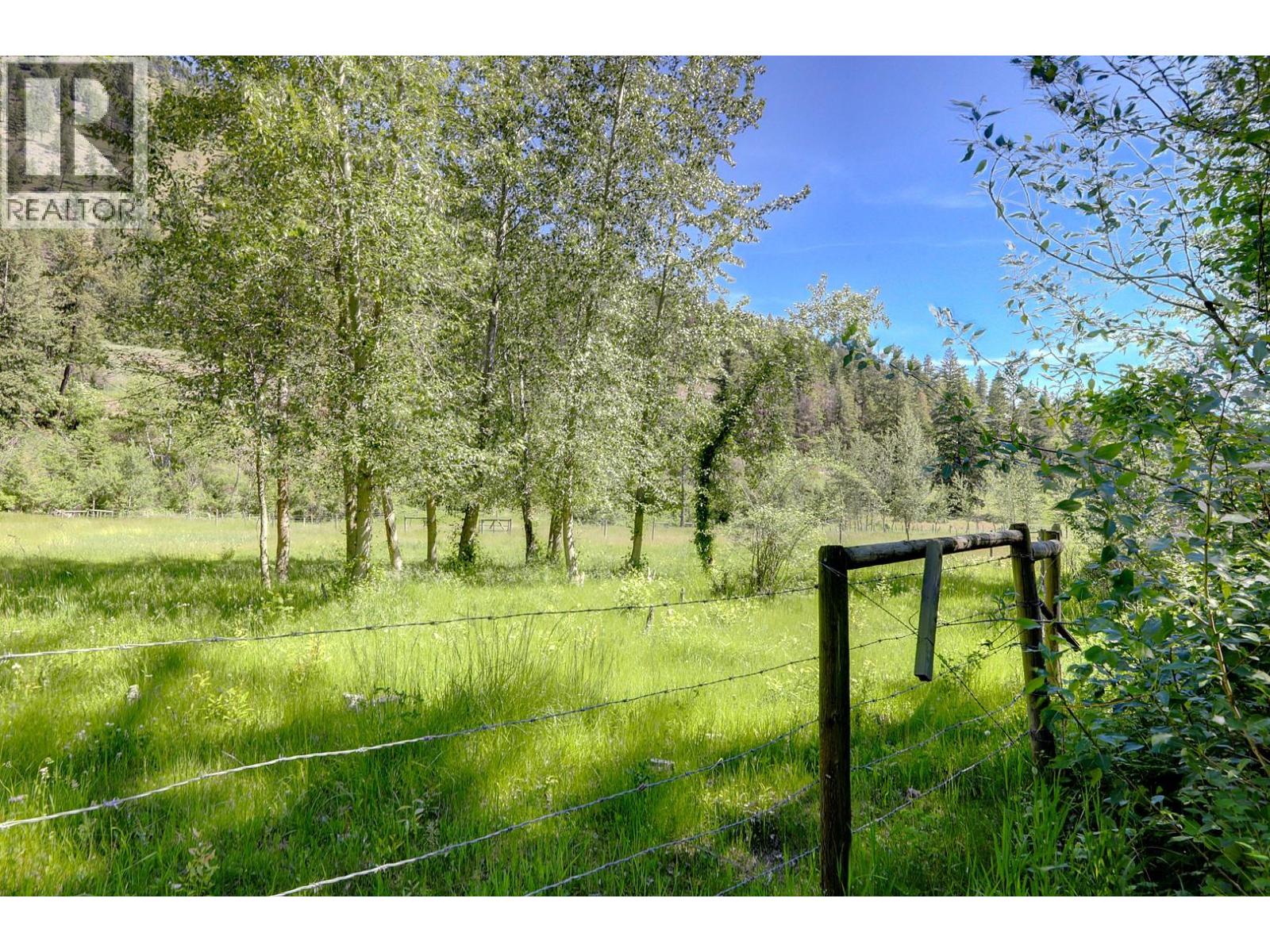 4375 97 Highway - 81