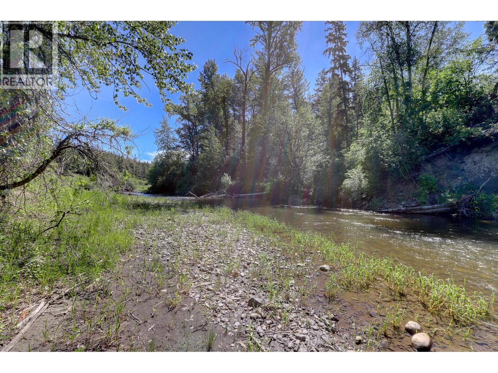 4375 97 Highway, Falkland