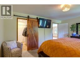 4375 97 Highway, Falkland, BC V0E1W1 Photo 28