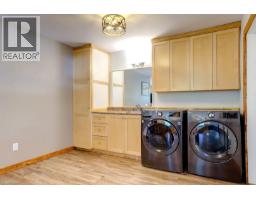 4375 97 Highway, Falkland, BC V0E1W1 Photo 35