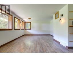 4375 97 Highway, Falkland, BC V0E1W1 Photo 38