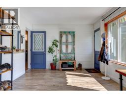 3pc Bathroom - 4375 97 Highway, Falkland, BC V0E1W1 Photo 6
