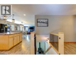 Sunroom - 4375 97 Highway, Falkland, BC V0E1W1 Photo 7