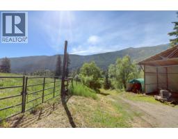 4375 97 Highway, Falkland, BC V0E1W1 Photo 74