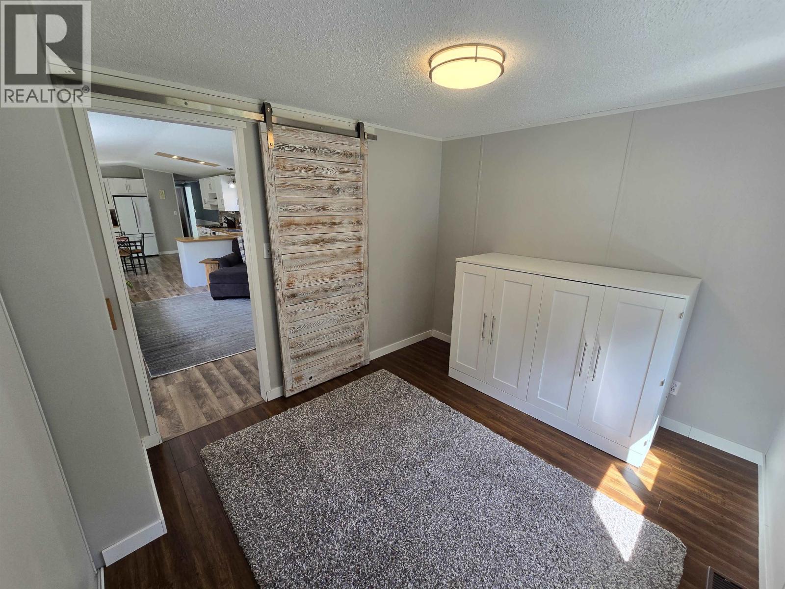 2490 KRESTON STREET - 39