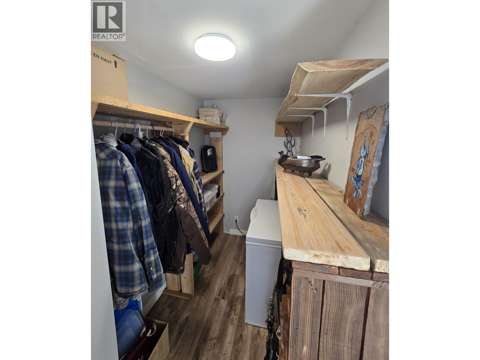 2490 KRESTON STREET - 27
