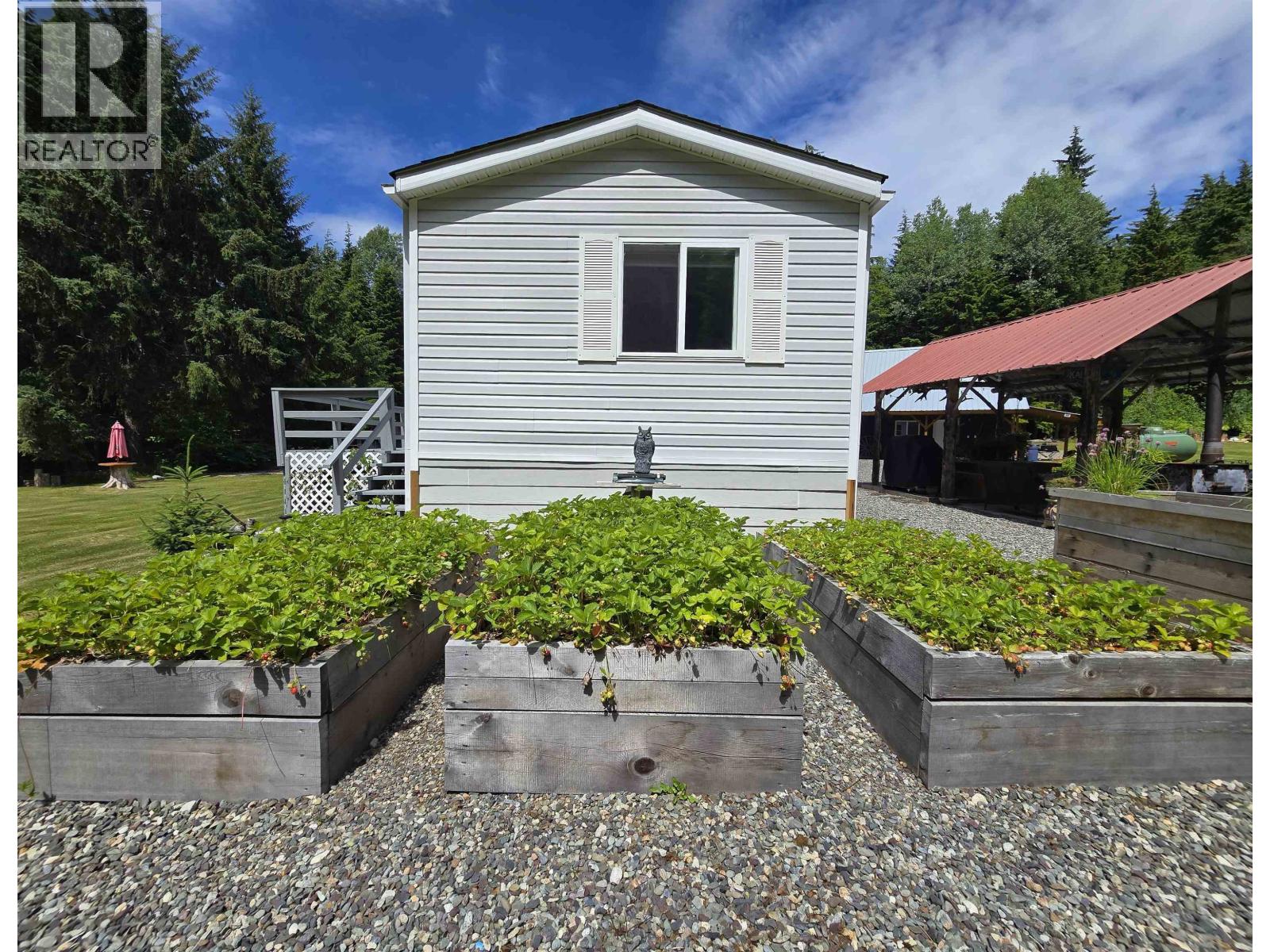 2490 KRESTON STREET - 5