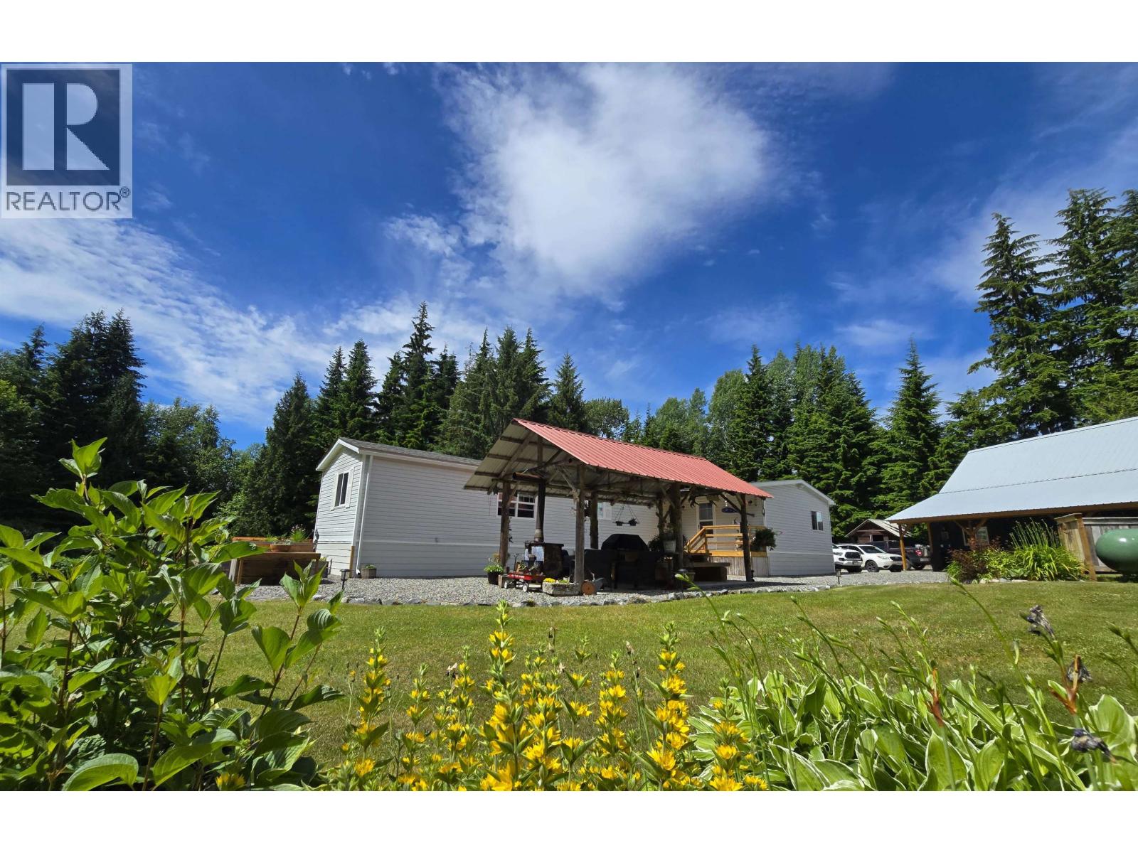 2490 KRESTON STREET - 3
