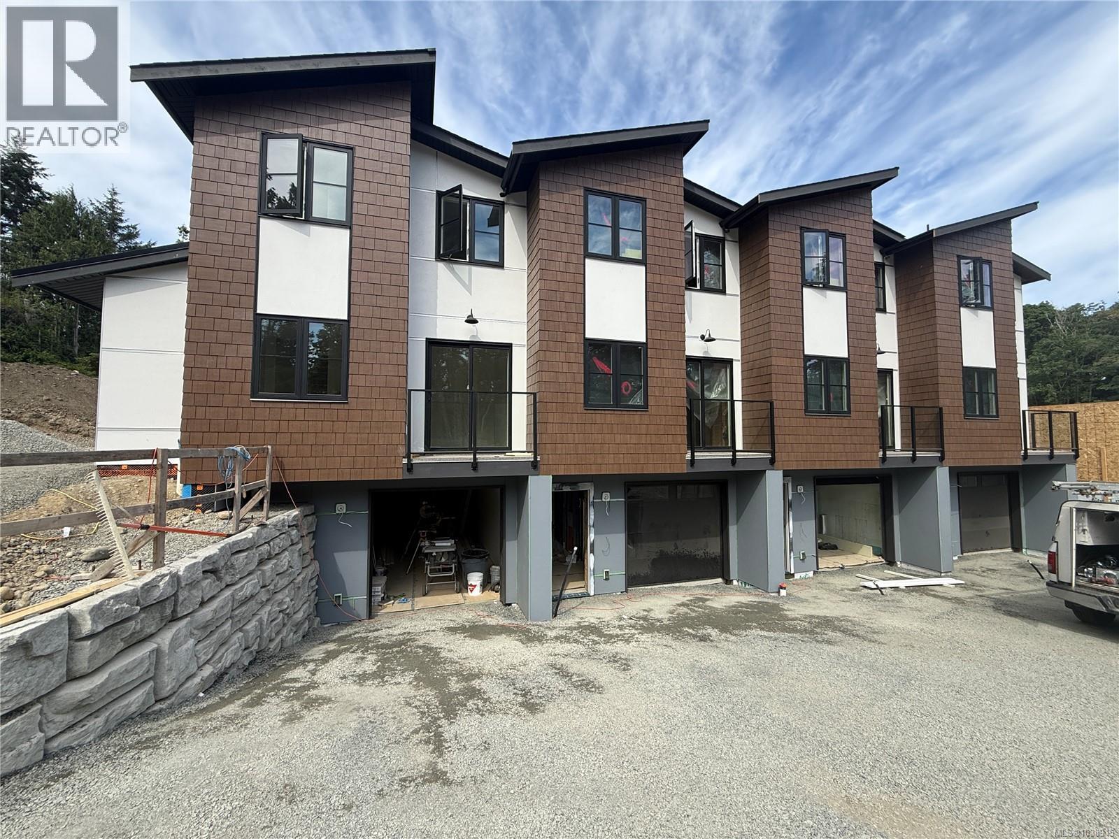 #6 703 Turner Rd - 1