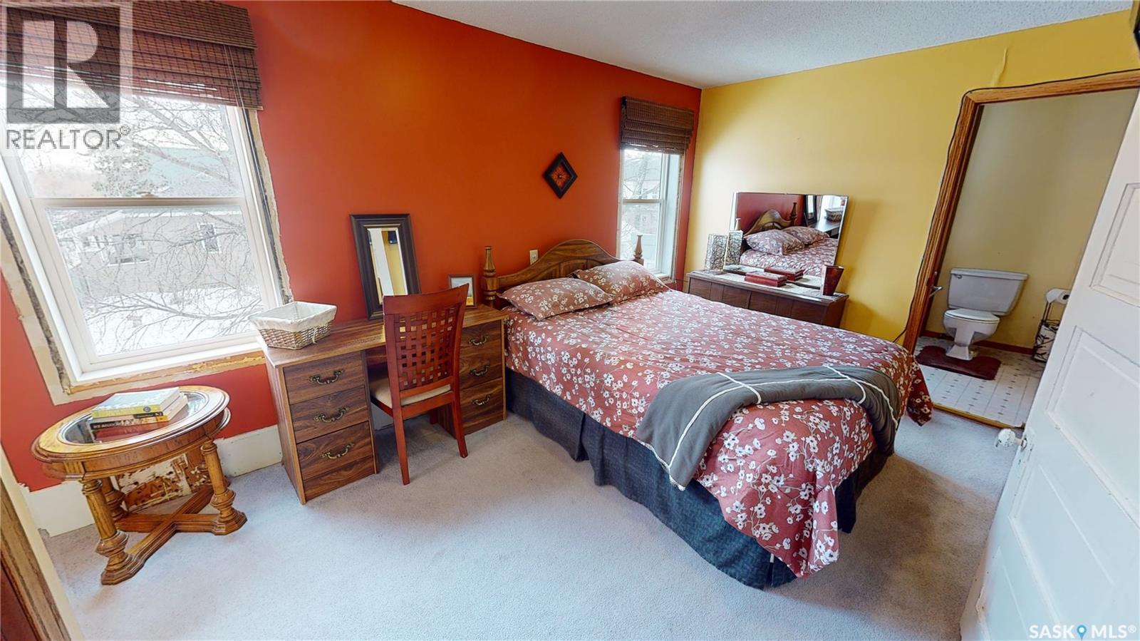 319 Carlyle STREET - 28