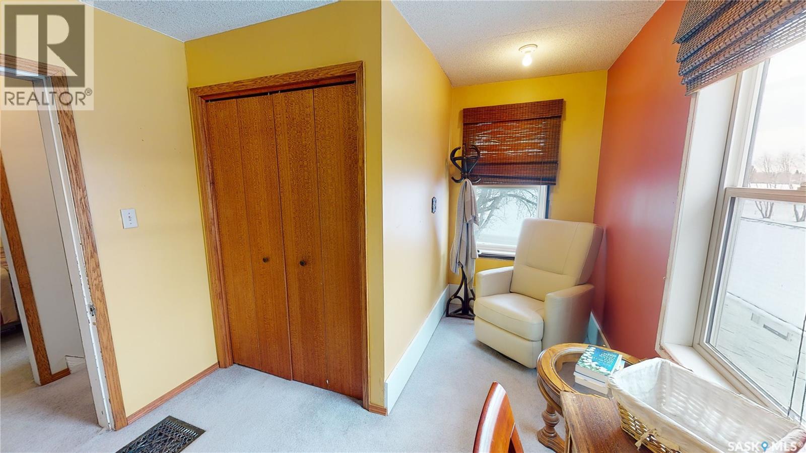 319 Carlyle STREET - 30