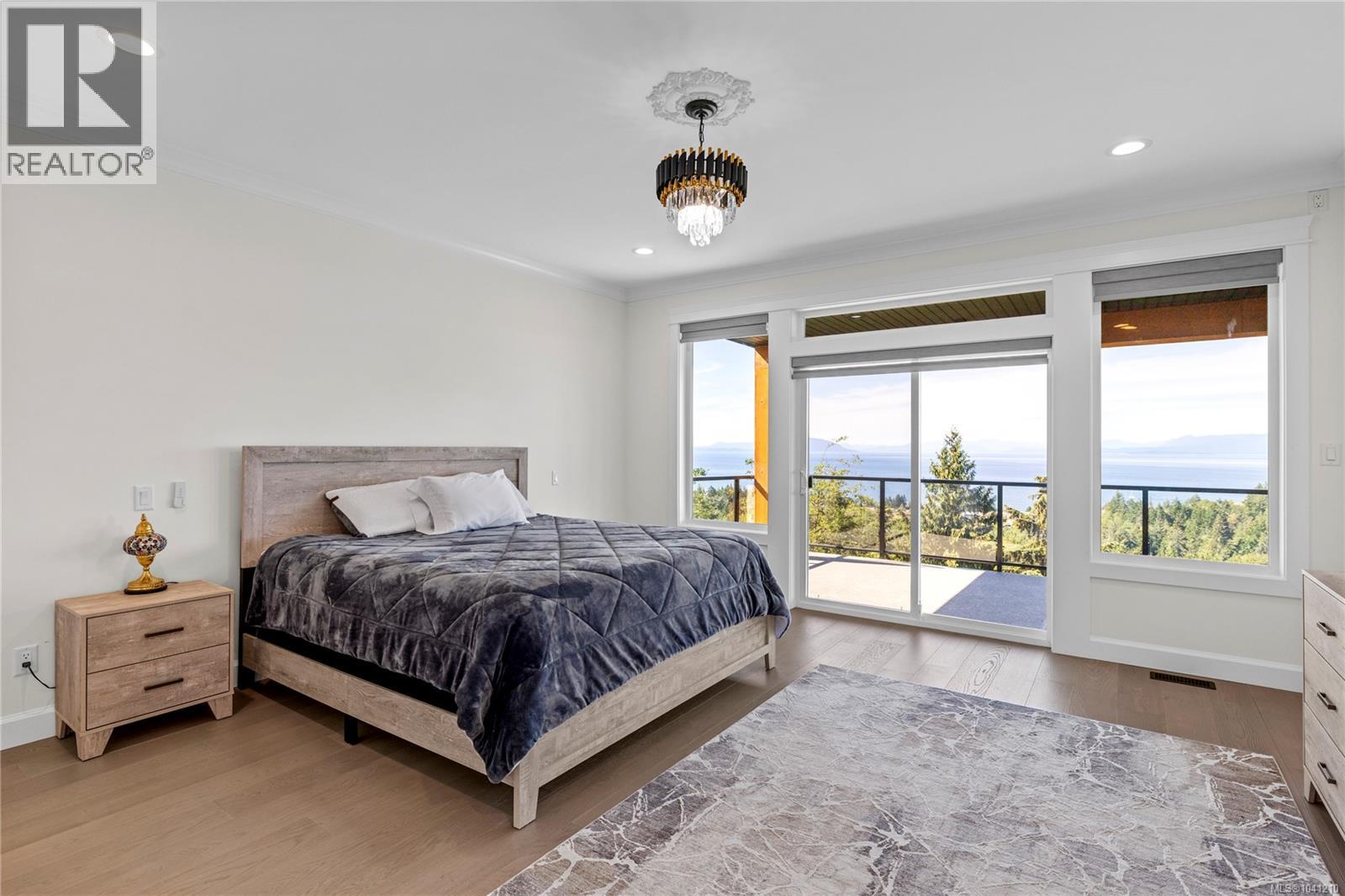 4990 Laguna Way - 30