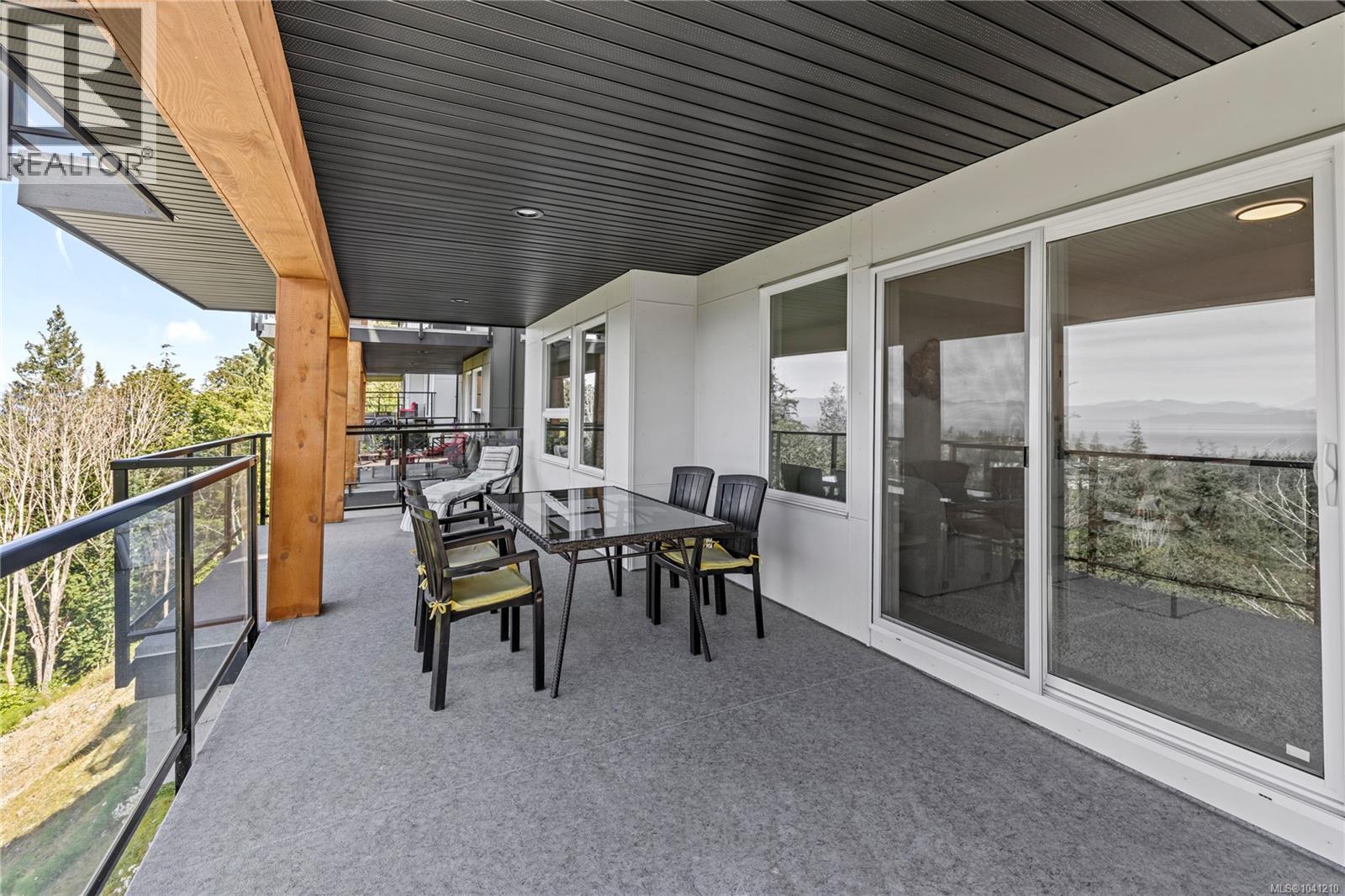 4990 Laguna Way - 45