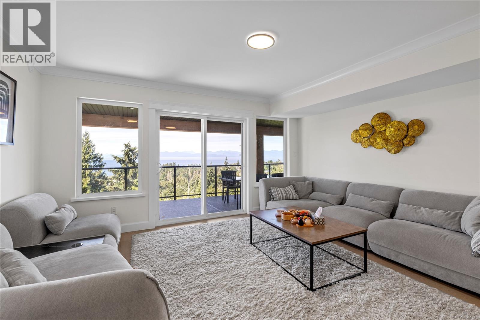 4990 Laguna Way - 65