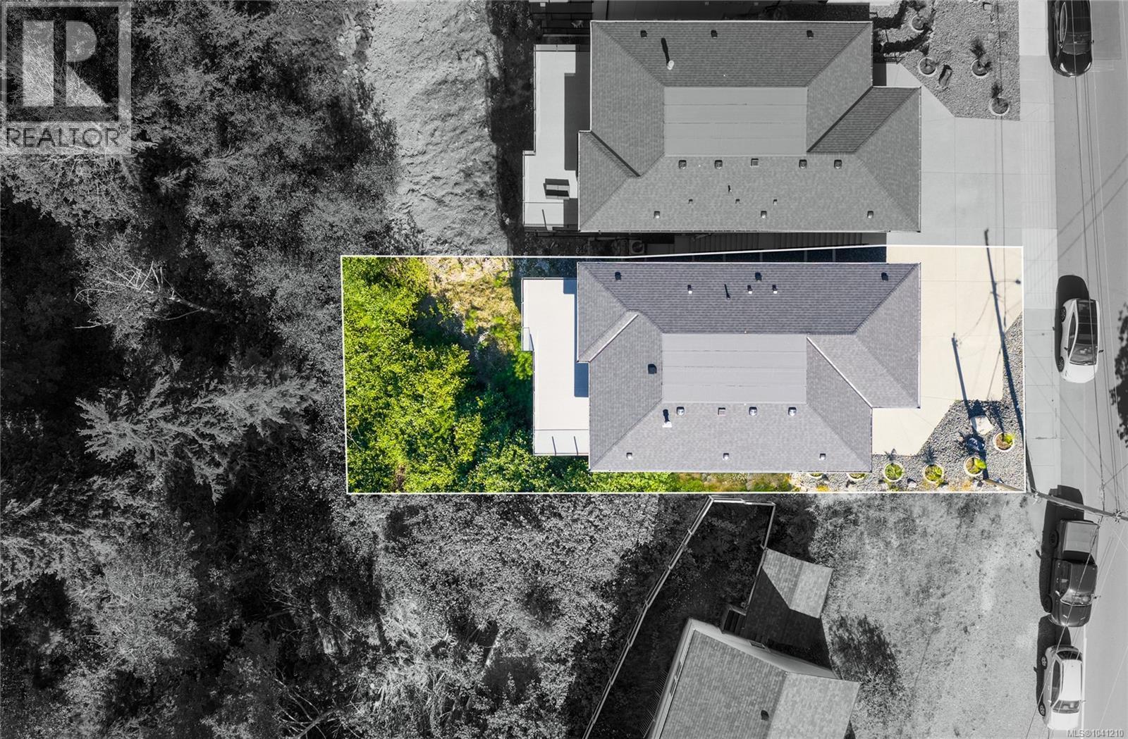 4990 Laguna Way - 92
