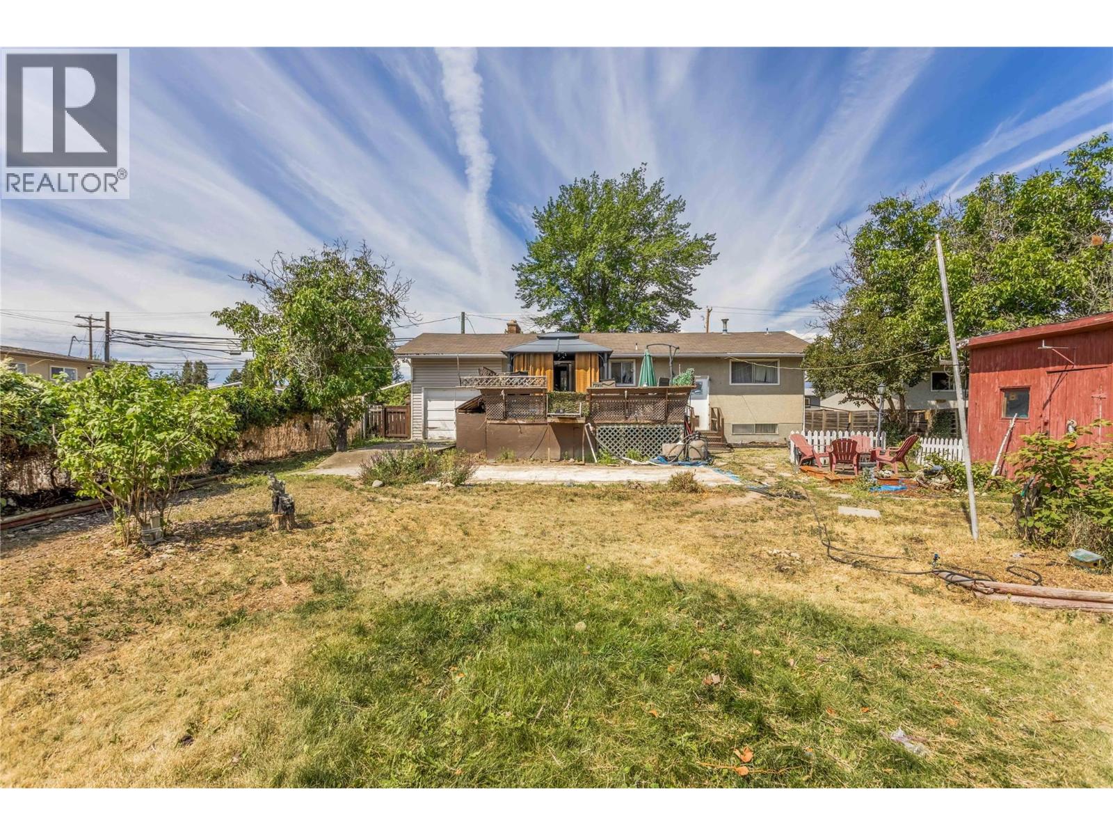 585 Rutland Road S, Kelowna