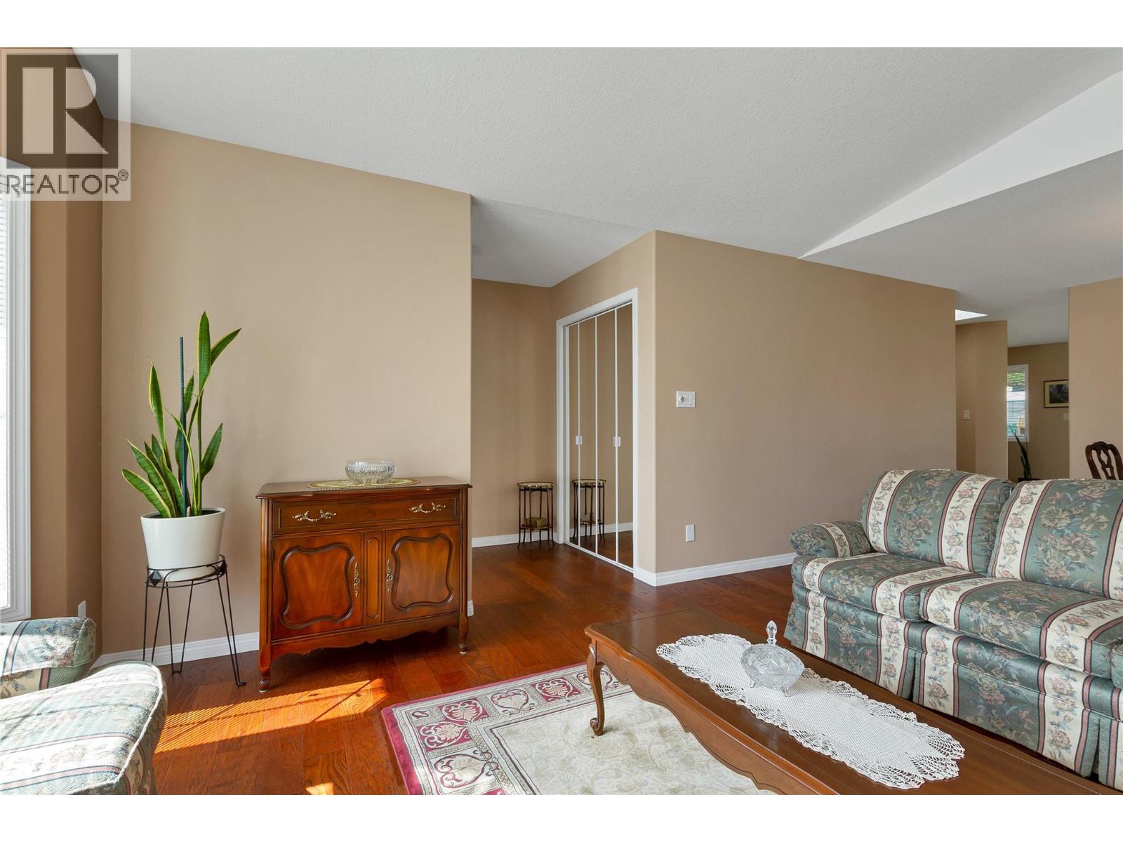 #16 2710 Allenby Way - 7