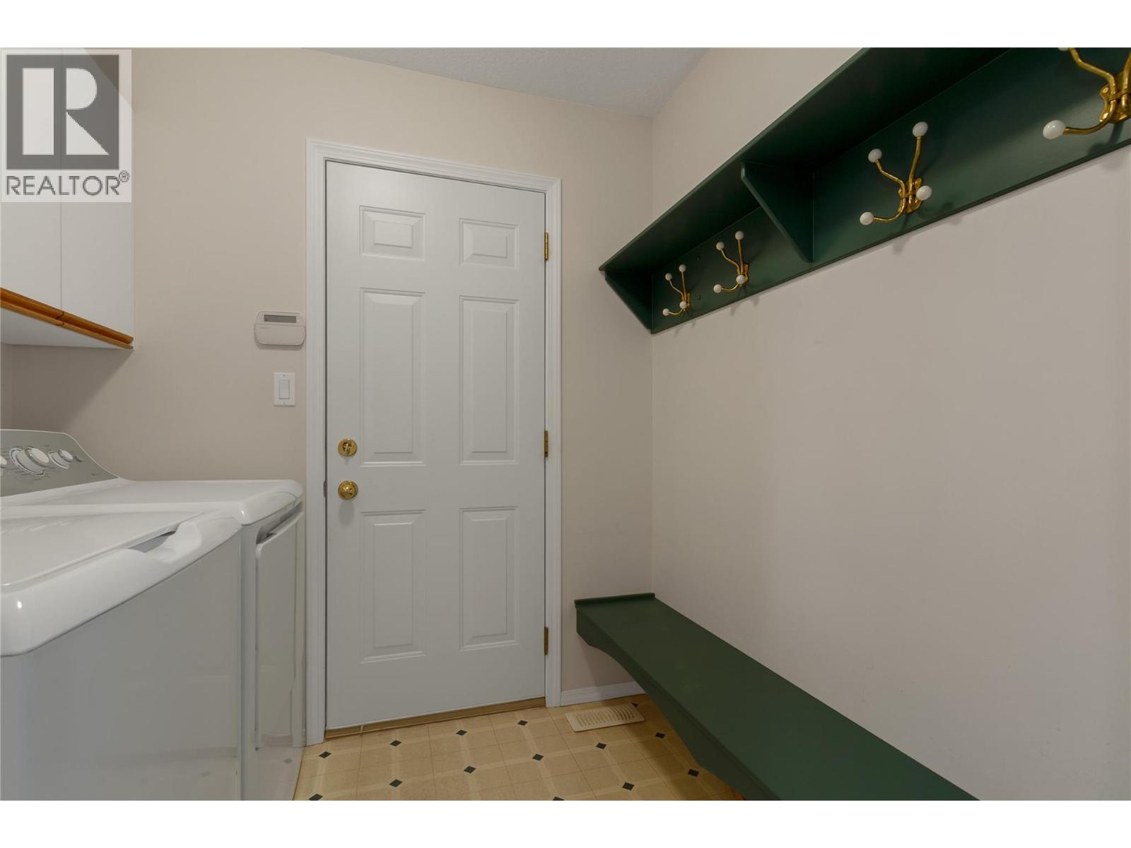 #16 2710 Allenby Way - 25