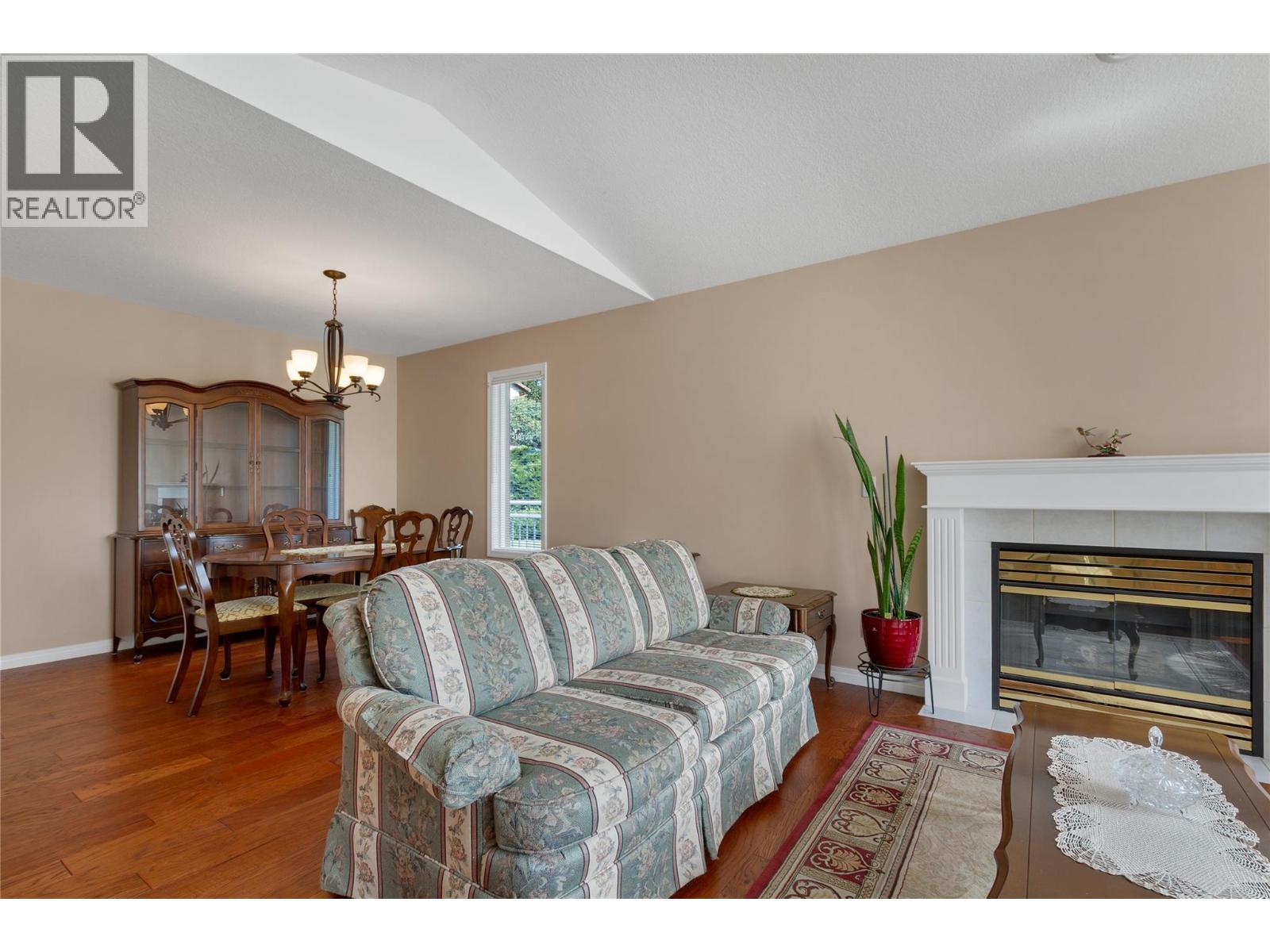 #16 2710 Allenby Way - 8
