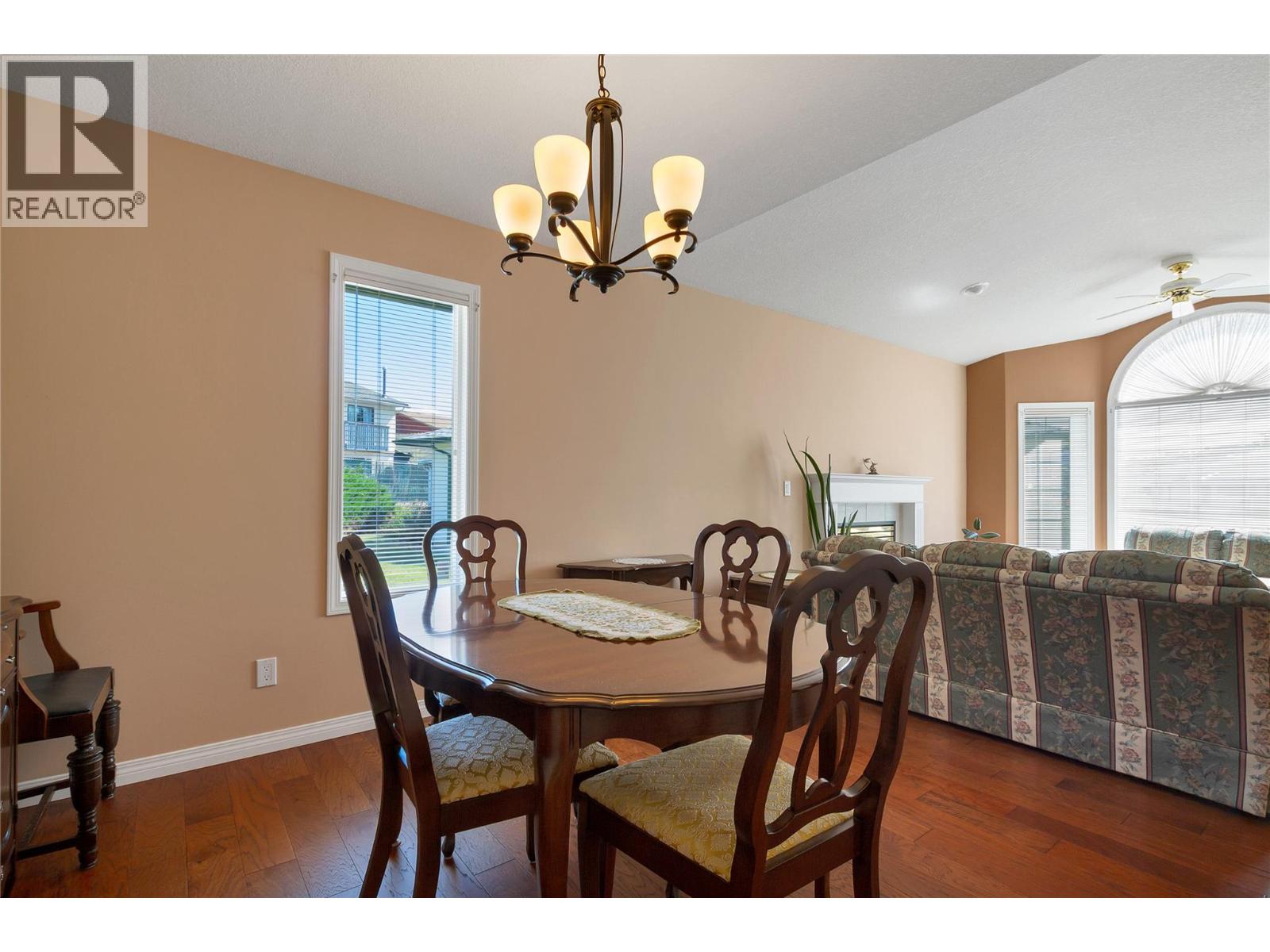 #16 2710 Allenby Way - 9